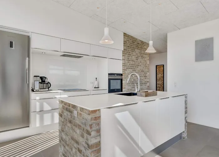 別荘 Stylish Retreat - By Traum *