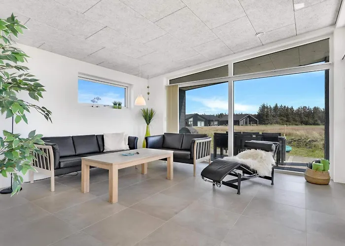 Stylish Retreat - By Traum 別荘 Løkken